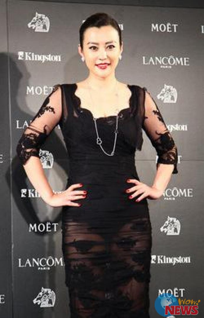 郝蕾落马+男友传简讯鼓励