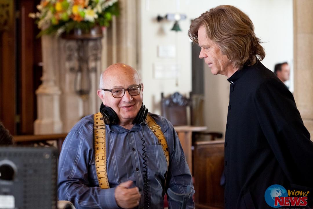 威廉斯梅西《性福疗程》化身开戒神父 幽默搞