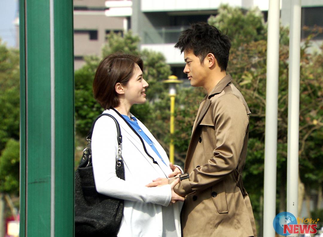 许玮宁首扮大肚婆 见小男婴母性自然而生 | Wo