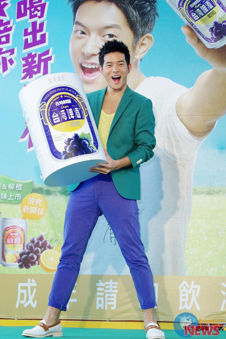 宥胜代言水果啤酒 色彩上身尽代言人本色 | Wo