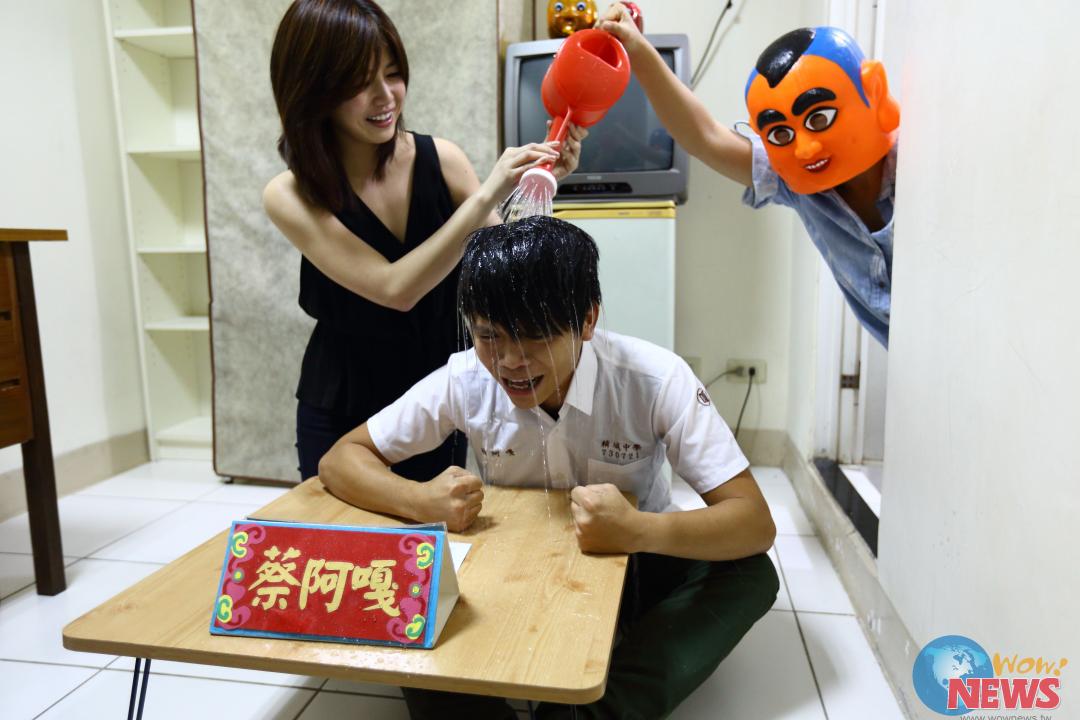 女神陈妍希驾到学台语 宅男蔡阿嗄湿了! | Wow