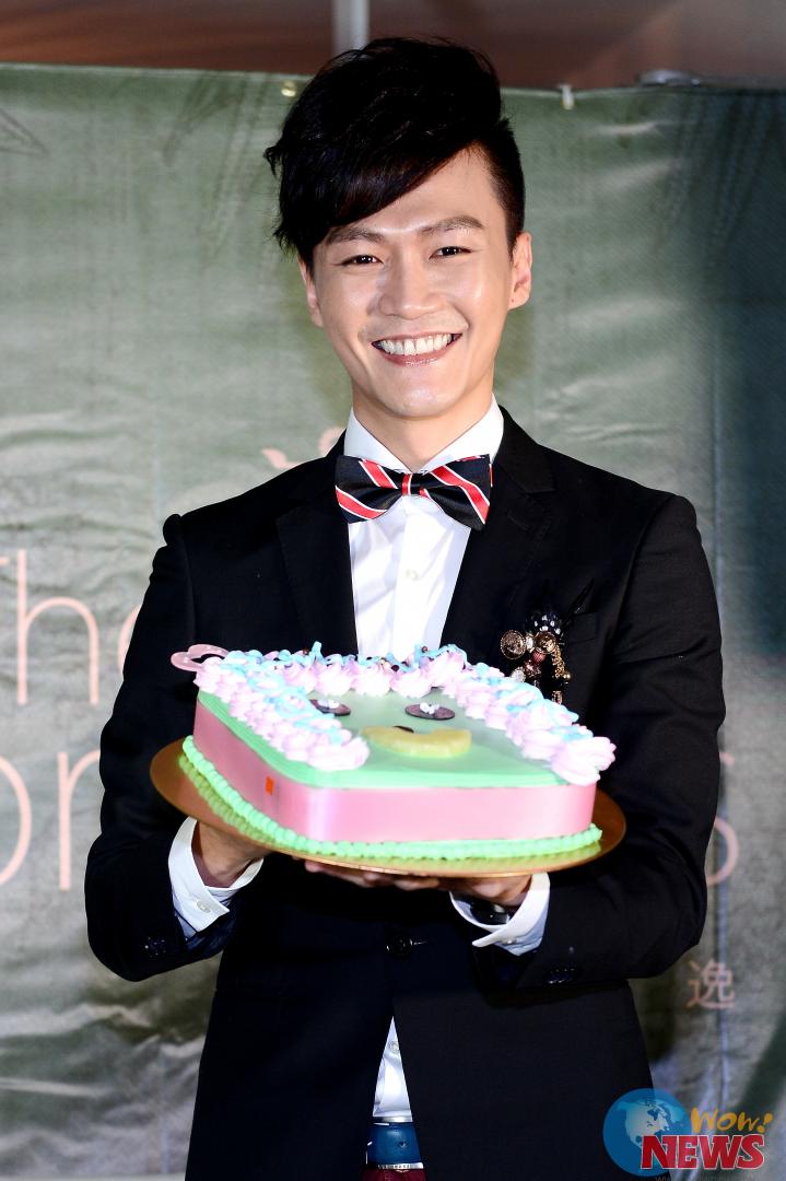 林俊逸成熟曲风为母亲献唱 希望自己能让妈妈