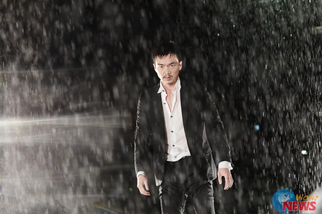 雨中淋雨、躺冰柜 李沛旭演死尸险窒息! | Wow