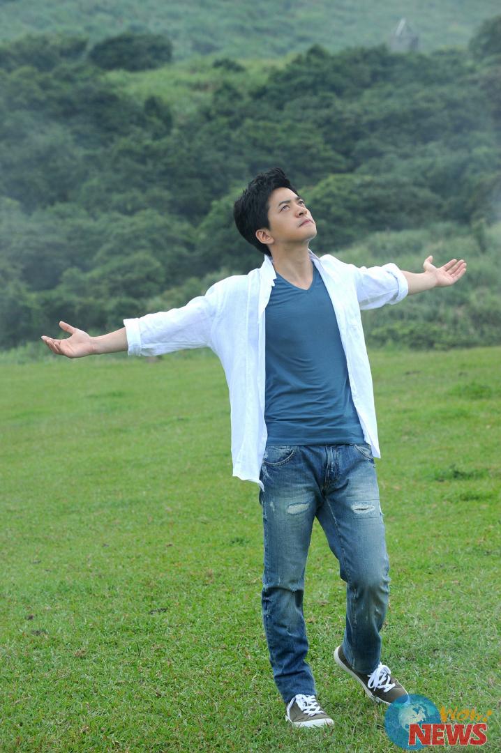 「音乐诗人」李健拍MV「跑」出【向往】竹子