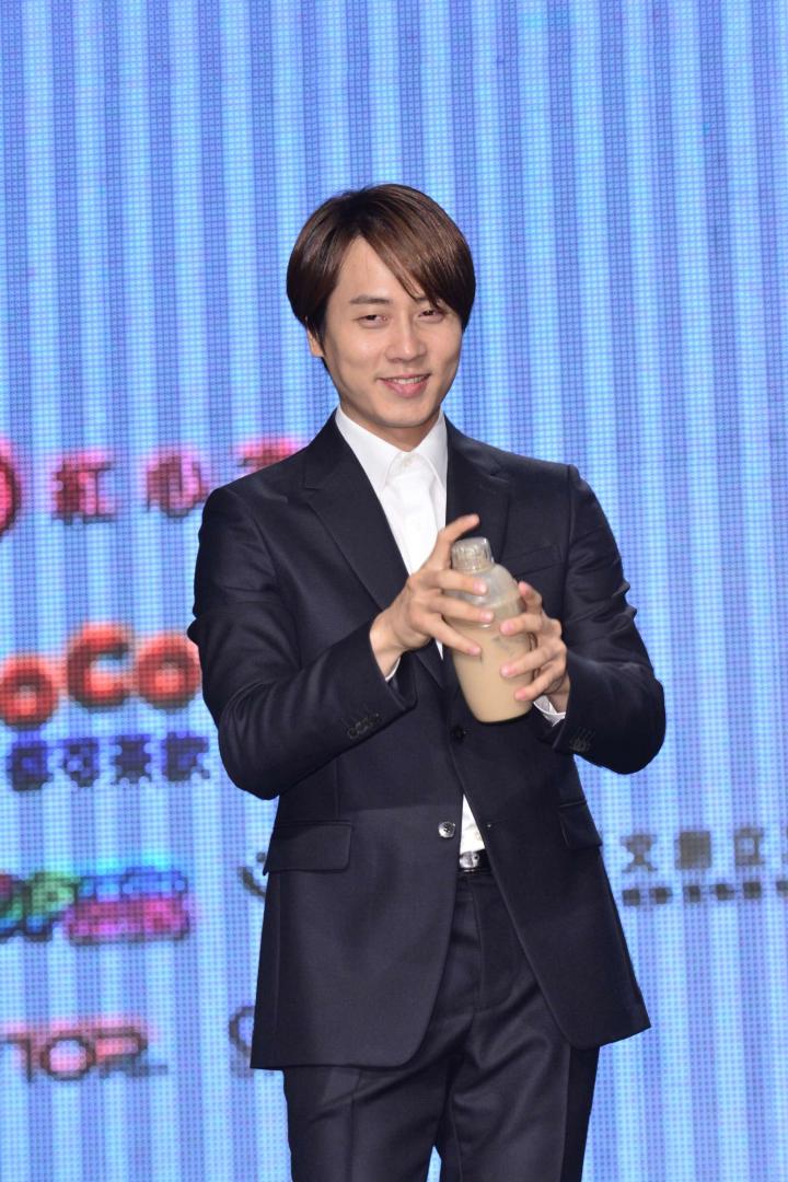 Wow!NEWS新聞網 「韓國樂壇最長壽的偶像組合」神話李先鎬為公益來台