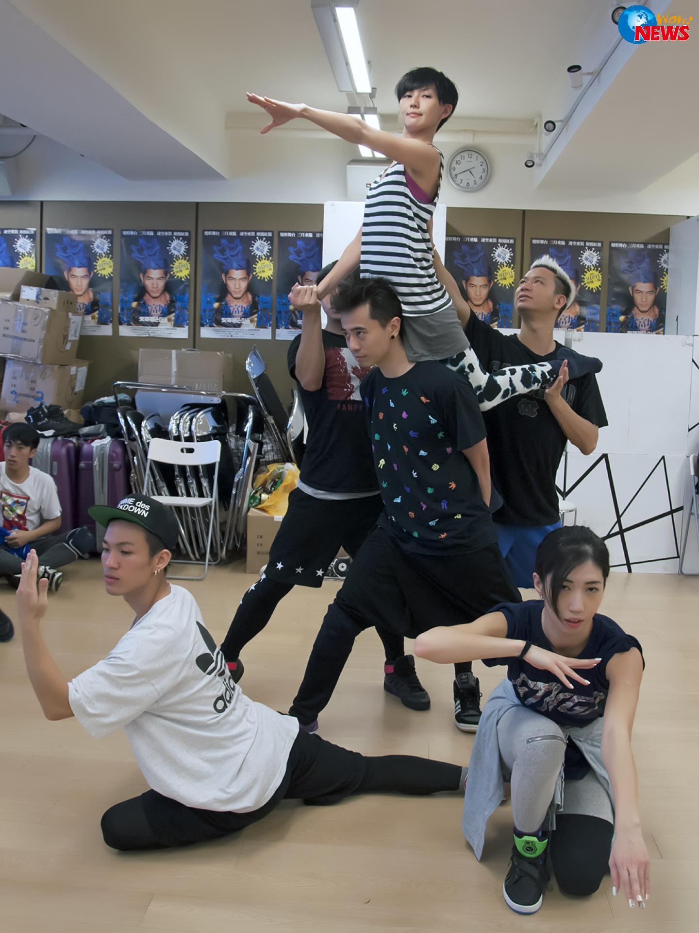 孙燕姿演唱会集训操到反胃 <em>全身酸痛</em>「铁腿」