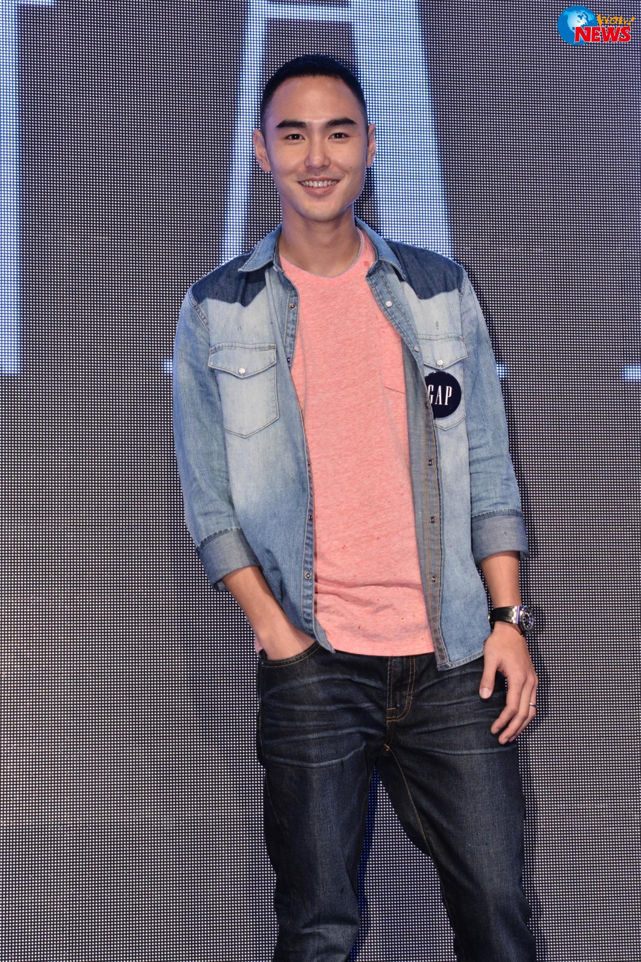 阮经天为GAP台湾旗舰店开幕剪彩 绿色和平组织高挂去毒布条 | Wow!NEWS新闻网