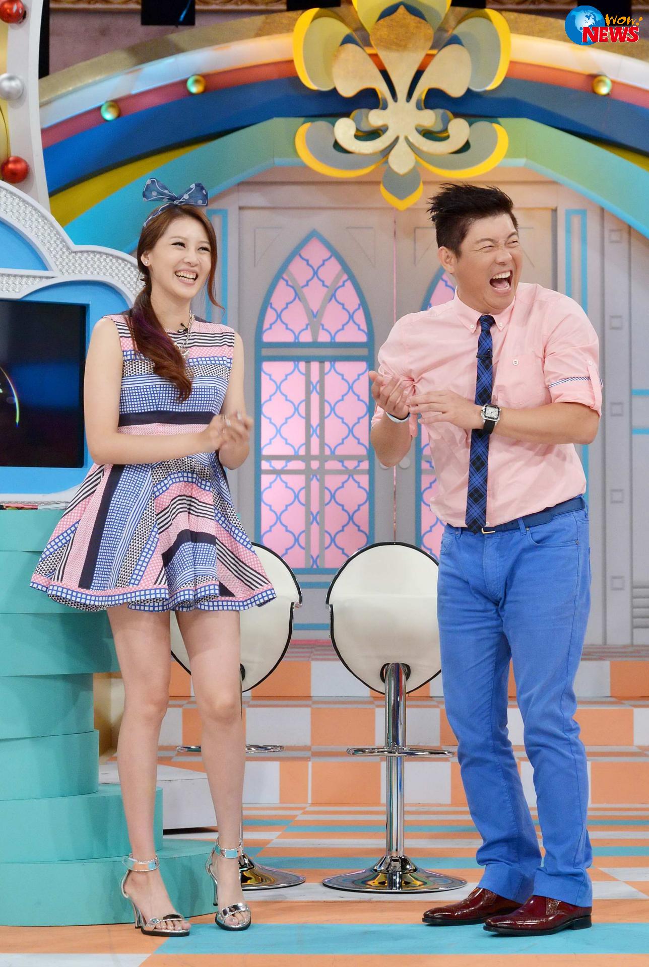 严立婷首次执主持棒 祭出「免死金牌」展现直