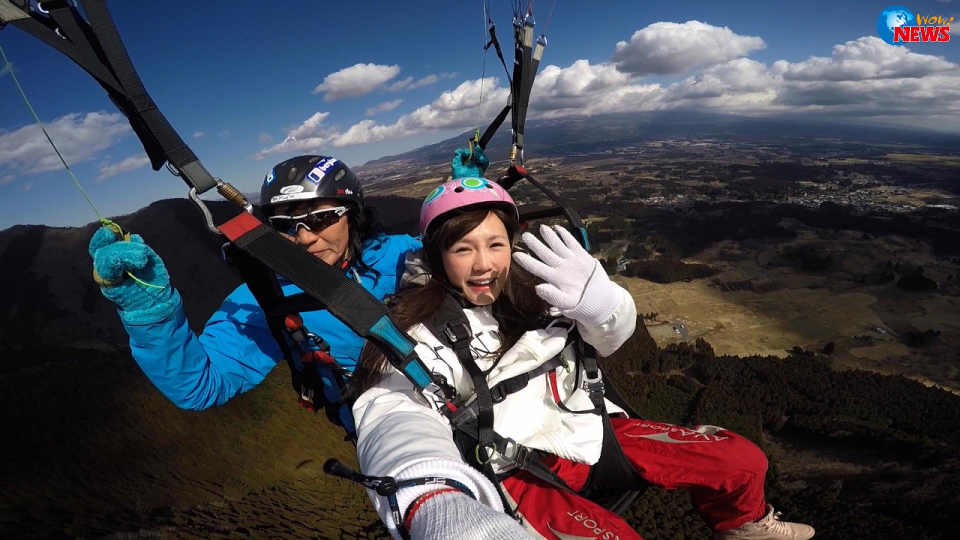 吴心缇庆主持周年玩「高空飞行伞」空中体验疯