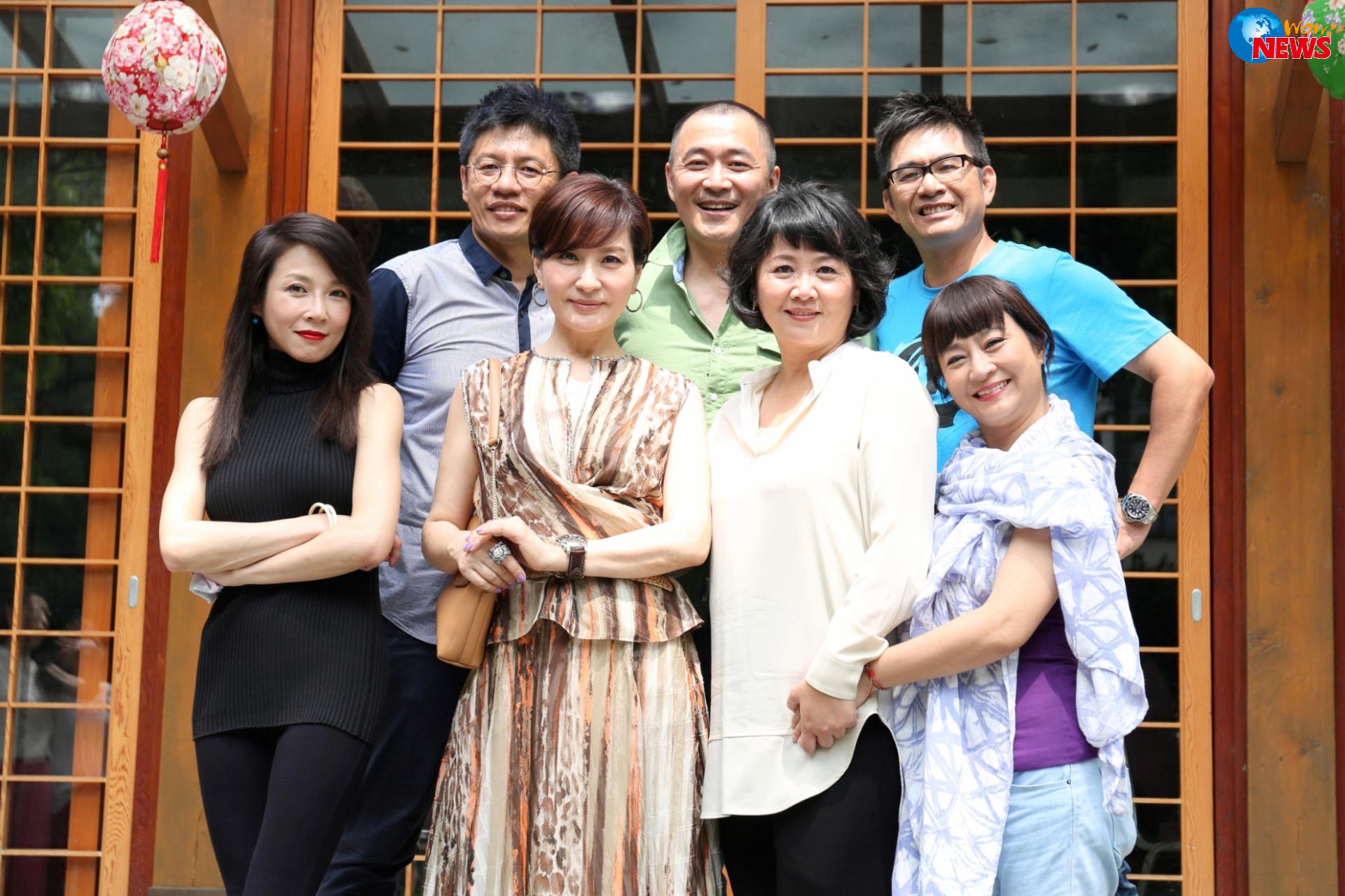 王伟忠,方芳芳,谢念祖偕众演员大开《同学会 话聊排练场秘辛
