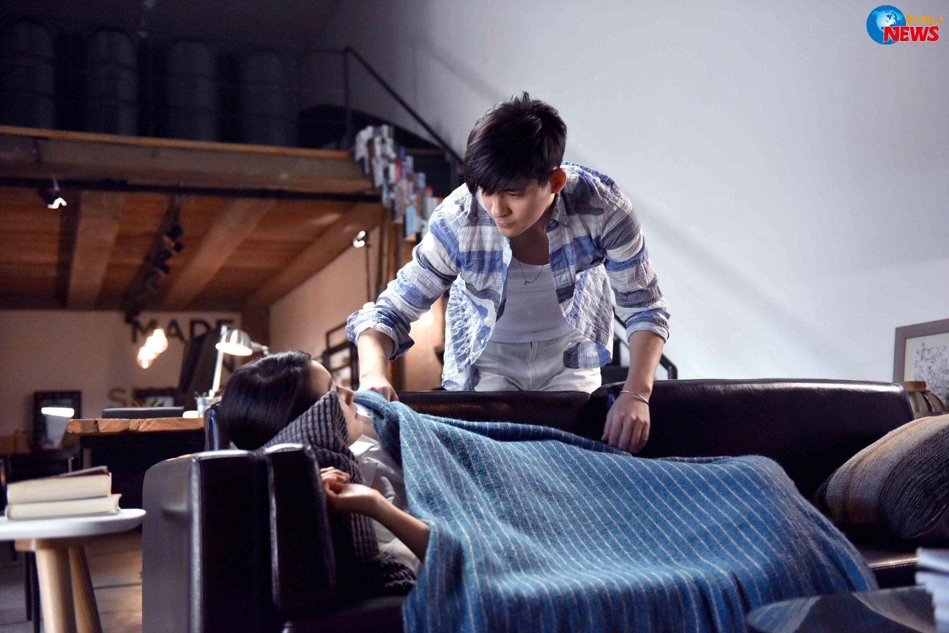 周渝民、林依晨挑战床戏不紧张 工作人员忘放